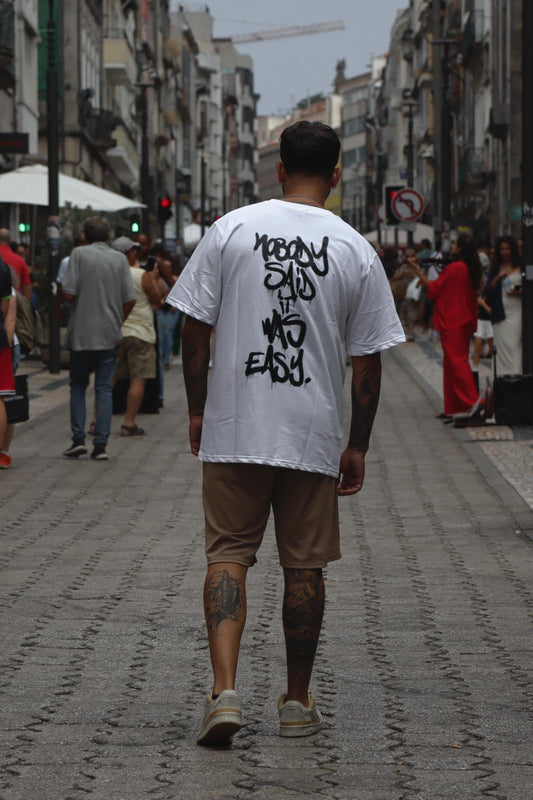 T-Shirt Branca Graffiti