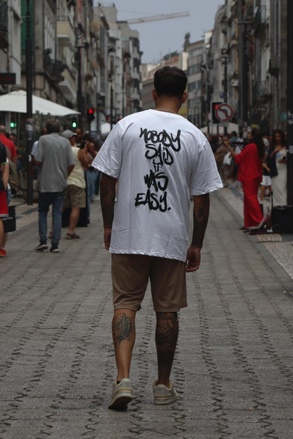 T-Shirt Branca Graffiti