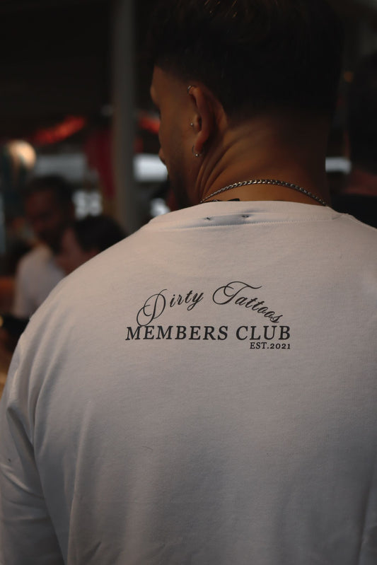 T-Shirt Branca Members Club
