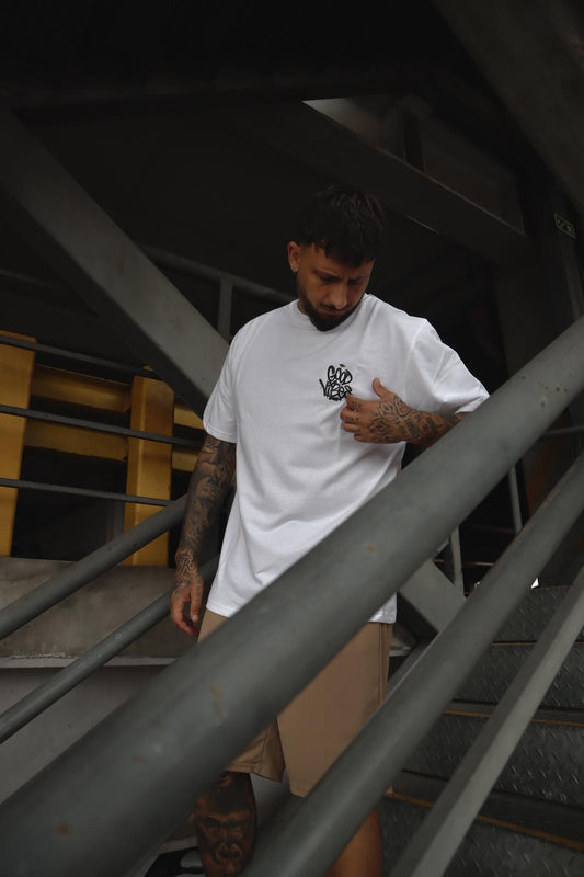 T-Shirt Branca GoodVibes